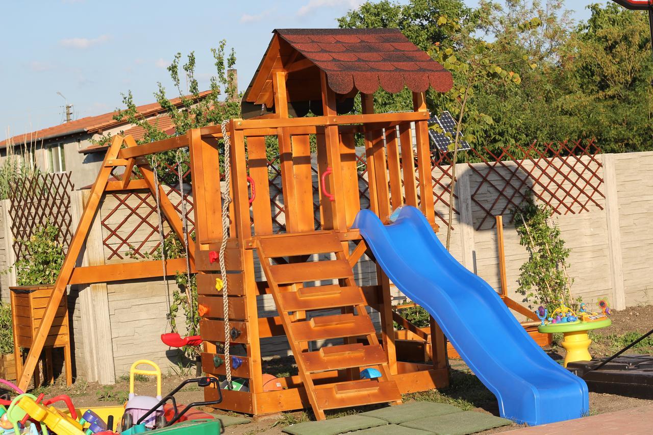 Becicherecu Mic Pensiunea Gradina Verde المظهر الخارجي الصورة